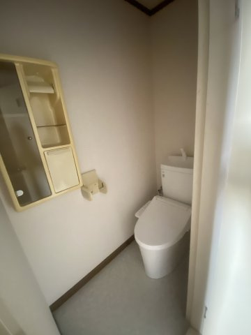 サンハウスのトイレ