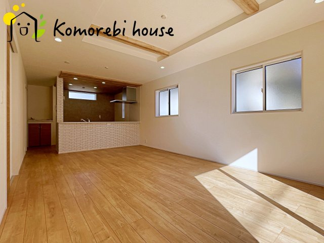 上尾市二ツ宮　2期　新築一戸建て　ブルーミングガーデン　05の居間・リビング|使いやすい居間です