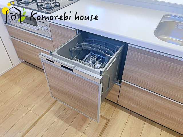 上尾市二ツ宮　2期　新築一戸建て　ブルーミングガーデン　05のキッチン|キッチンでお料理をお楽しみください