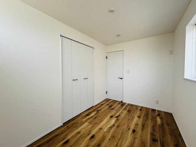 新築戸建て　宜野湾市我如古　６号棟　の洋室