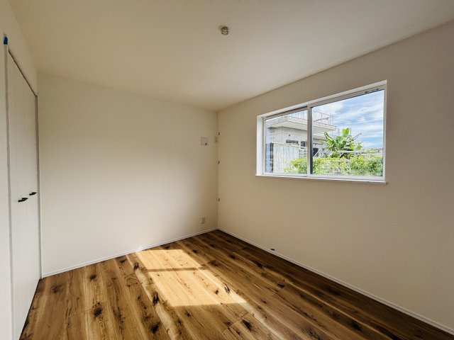 新築戸建て　宜野湾市我如古　６号棟　の洋室