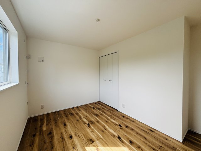 新築戸建て　宜野湾市我如古　６号棟　の洋室