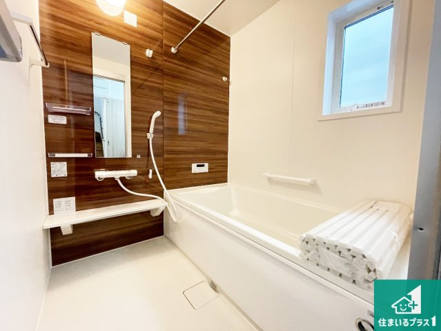 生駒市壱分町　第15期　新築一戸建ての前面道路含む現地写真|駅やスーパー、小学校・中学校等日常生活に欠かせない情報や道のりもご紹介いたしますのでお気軽にご相談ください。