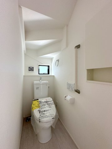 【トイレ】 | 綾瀬市小園　新築分譲住宅　全7棟 | 写真撮影【2026.7】