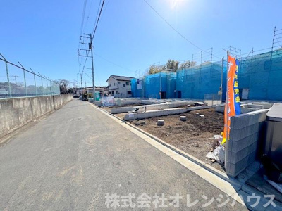 【前面道路含む現地写真】 | 綾瀬市小園　新築分譲住宅　全7棟