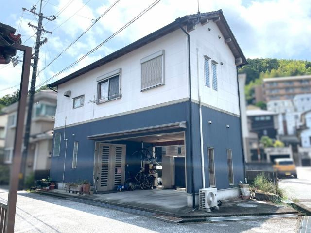 高知市神田　中古一戸建ての外観|無駄のない間取りと落ち着いた外観。大人の二人暮らしに最適な一邸
