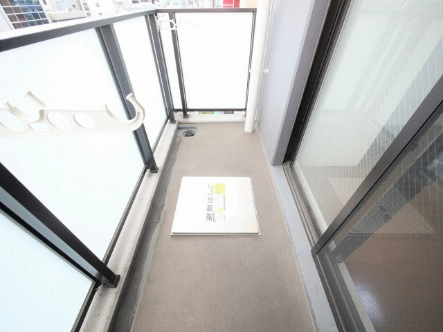 HS梅田EASTのバルコニー