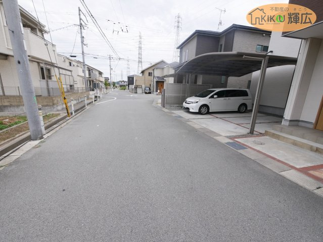 【前面道路含む現地写真】 | 姫路市北原　中古戸建