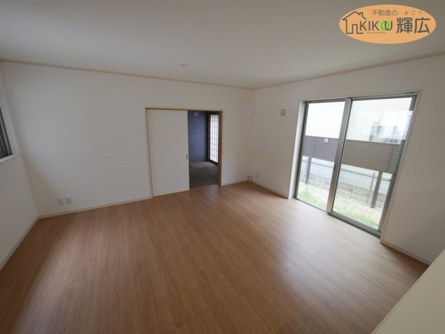 【居間・リビング】 | 姫路市北原　中古戸建