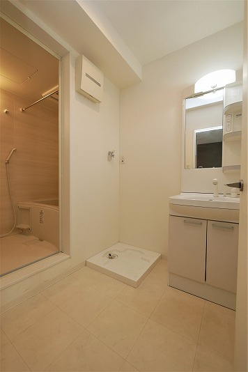 カーサ・バローレ江波二本松の洗面所|カーサ・バローレ江波二本松　102号