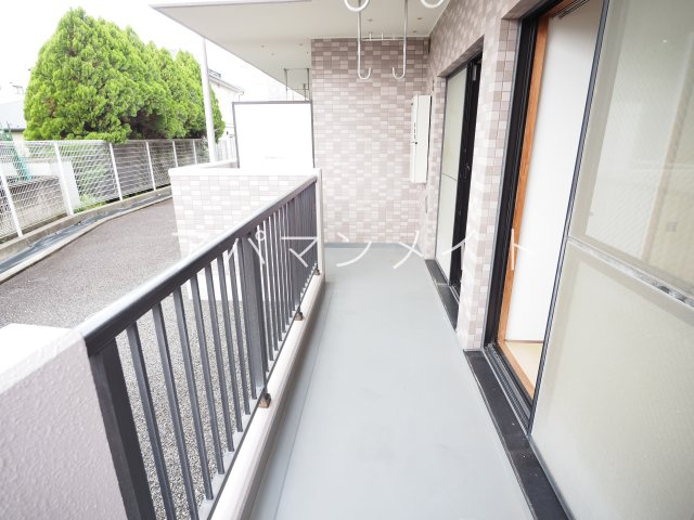 【バルコニー】 | メゾンカワベ | バルコニーあります