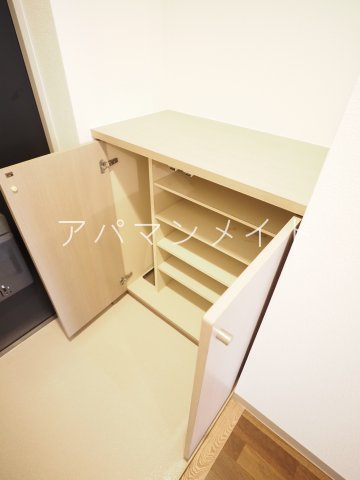 【玄関】 | メゾンカワベ | シューズボックスあります