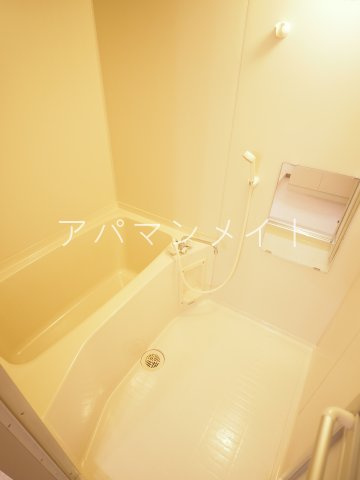 【浴室】 | メゾンカワベ | こちらで疲れを癒してください