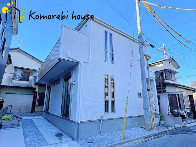 鴻巣市吹上　新築一戸建て　グラファーレ　01