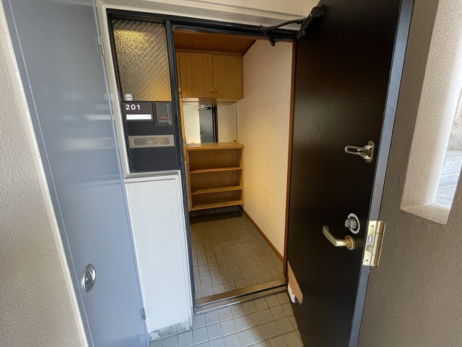 【玄関】 | ナビハイツ第4六軒南棟