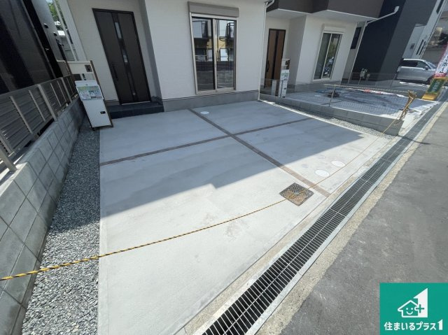 東大阪市北石切町　第2期　新築一戸建ての駐車場|駐車スペース！散水栓があるので、こまめに愛車を洗えます！