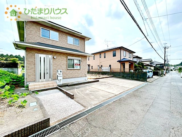 【駐車場】 | 牛久市岡見町　中古戸建 | マイホームなら駐車場代がかかりません！しかも、自宅の駐車場で洗車ができます！今までコイン洗車に行っていた手間も省けて、節約にもつながります(^^♪