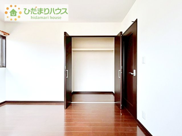 【収納】 | 牛久市岡見町　中古戸建 | お洋服の多い女性に人気！収納力の高いクローゼット付き☆彡