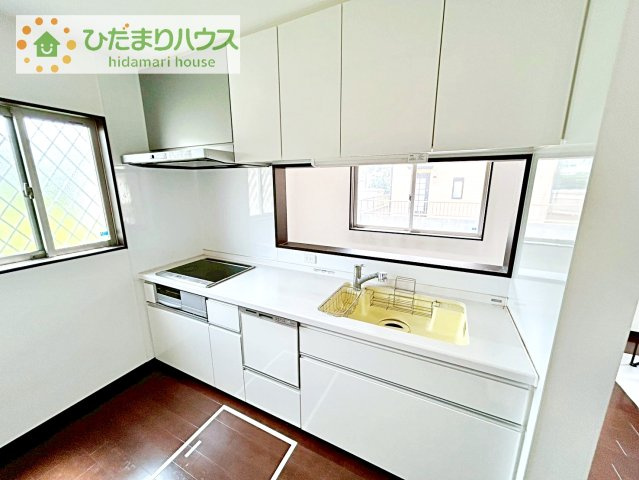 【キッチン】 | 牛久市岡見町　中古戸建 | 料理をしながらでも、ご家族との会話を楽しめる対面式キッチン♪