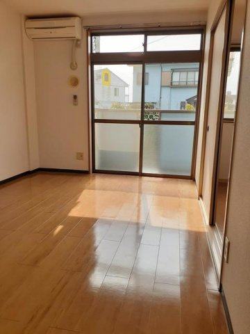 リヴァシャレーの内装