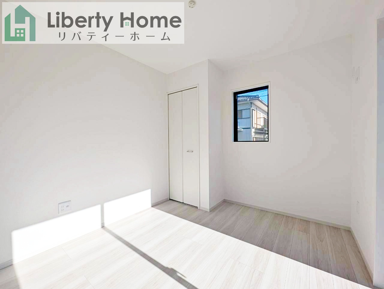 水戸市平須町13期　新築戸建の洋室