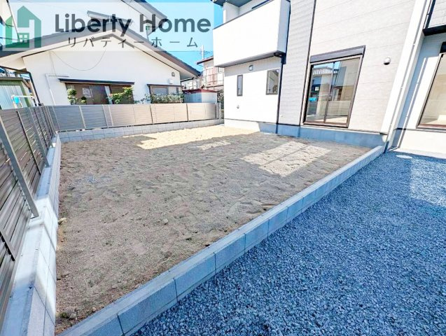 水戸市平須町13期　新築戸建の庭