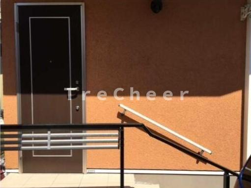 ラクレフ高松のエントランス