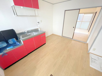 【居間・リビング】 | 尾崎ハイツ A棟