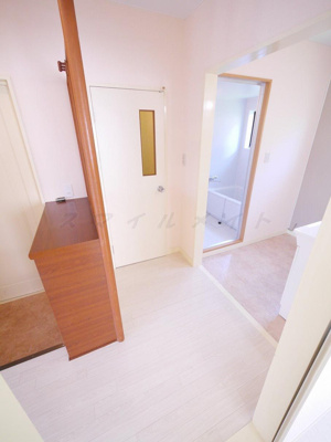 【内装】 | サニーコート | 別室参考画像