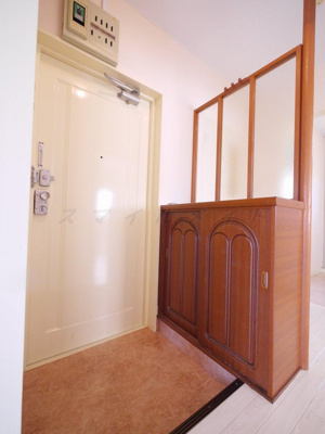 【玄関】 | サニーコート | 別室参考画像