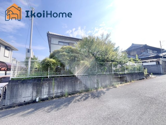 神戸市西区糀台2丁目　中古戸建の玄関|～ご見学に関して～平日や夜間でもご案内可能。決まったお時間で身動きが取れない方も臨機応変に対応します