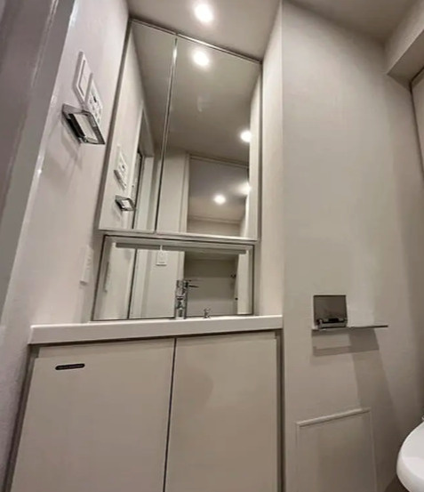 ワンルーフレジデンス新御徒町の独立洗面台