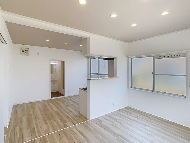 メゾニティ山本の居間・リビング