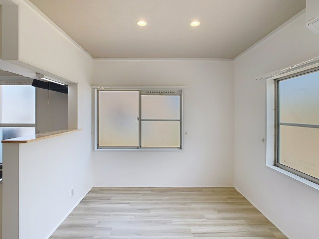 メゾニティ山本の居間・リビング