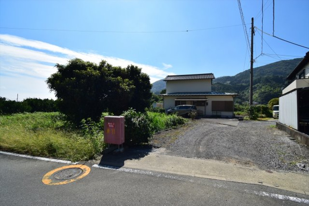 【前面道路含む現地写真】 | 賀茂郡東伊豆町片瀬　戸建