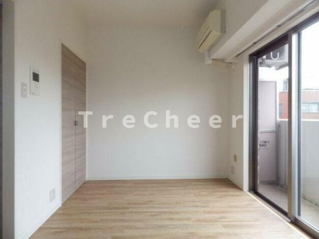 セントパレス池袋の居間・リビング