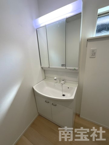 【独立洗面台】