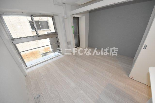 セレニテ日本橋エクラの居間・リビング