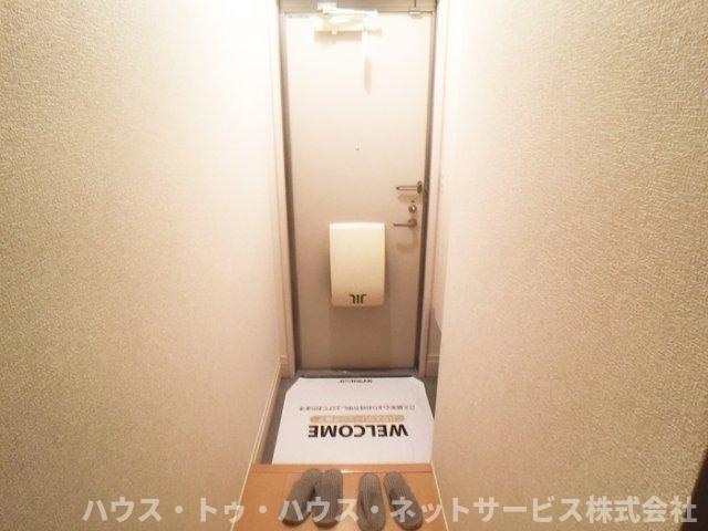 エクセレント三輪野山　Ⅰの玄関