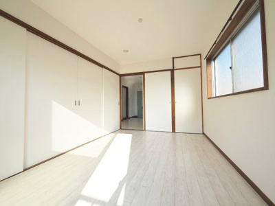 【寝室】 | アテナビル