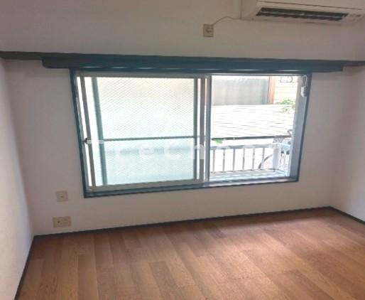 ベイアルファ桜台の居間・リビング