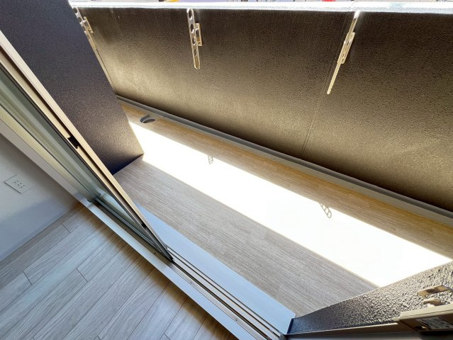セレニテ夕陽丘エクラのバルコニー