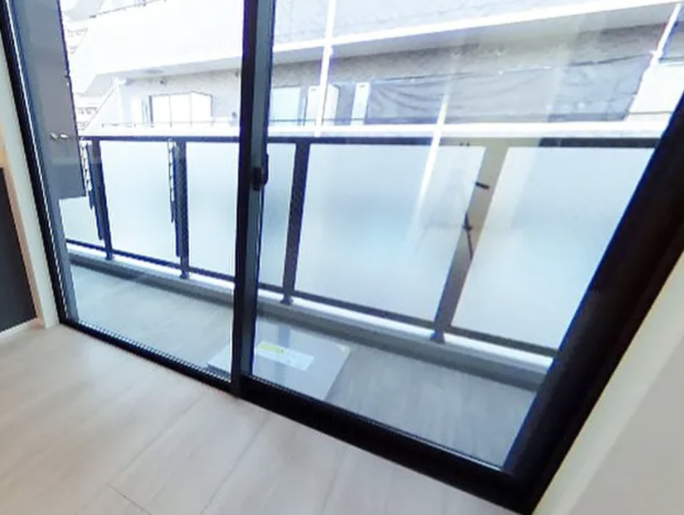 AlphaPrime日本橋EASTのバルコニー