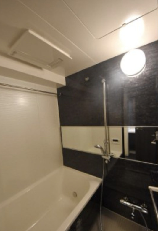 AlphaPrime日本橋EASTの浴室