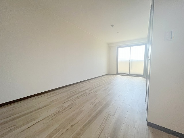 グランジュテ寺畑の居間・リビング|ゆったりとしたリビングです