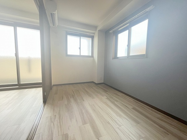 グランジュテ寺畑の居間・リビング|使いやすい居間です