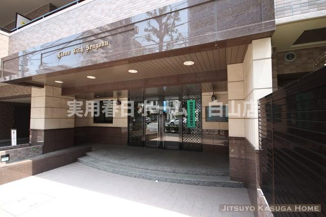 【エントランス】