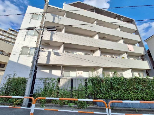 マンション　サンの周辺