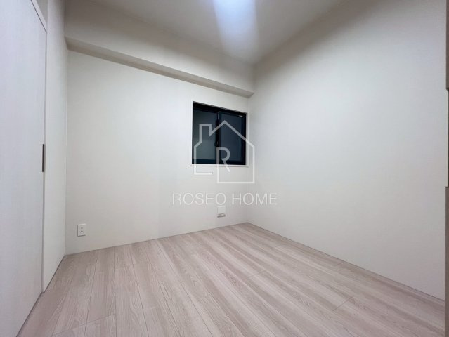 トローブタニマチの内装