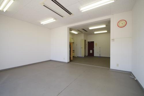 ベ・バーゲンハイム城東115の居間・リビング